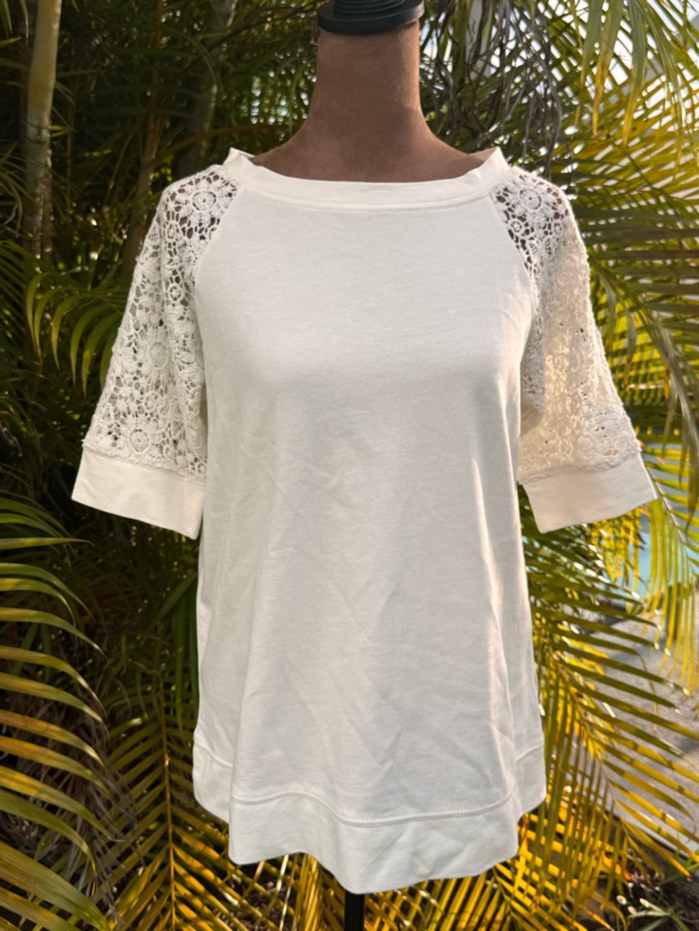 NWT Lauren Ralph Lauren Pearl White top with lacy crocheted sleeves Medium